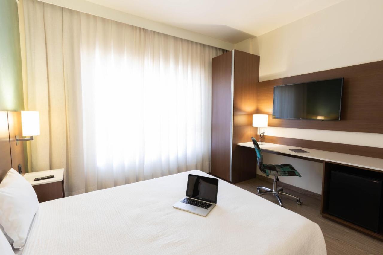 Ibis Styles Curitiba Aeroporto Otel São José dos Pinhais Dış mekan fotoğraf